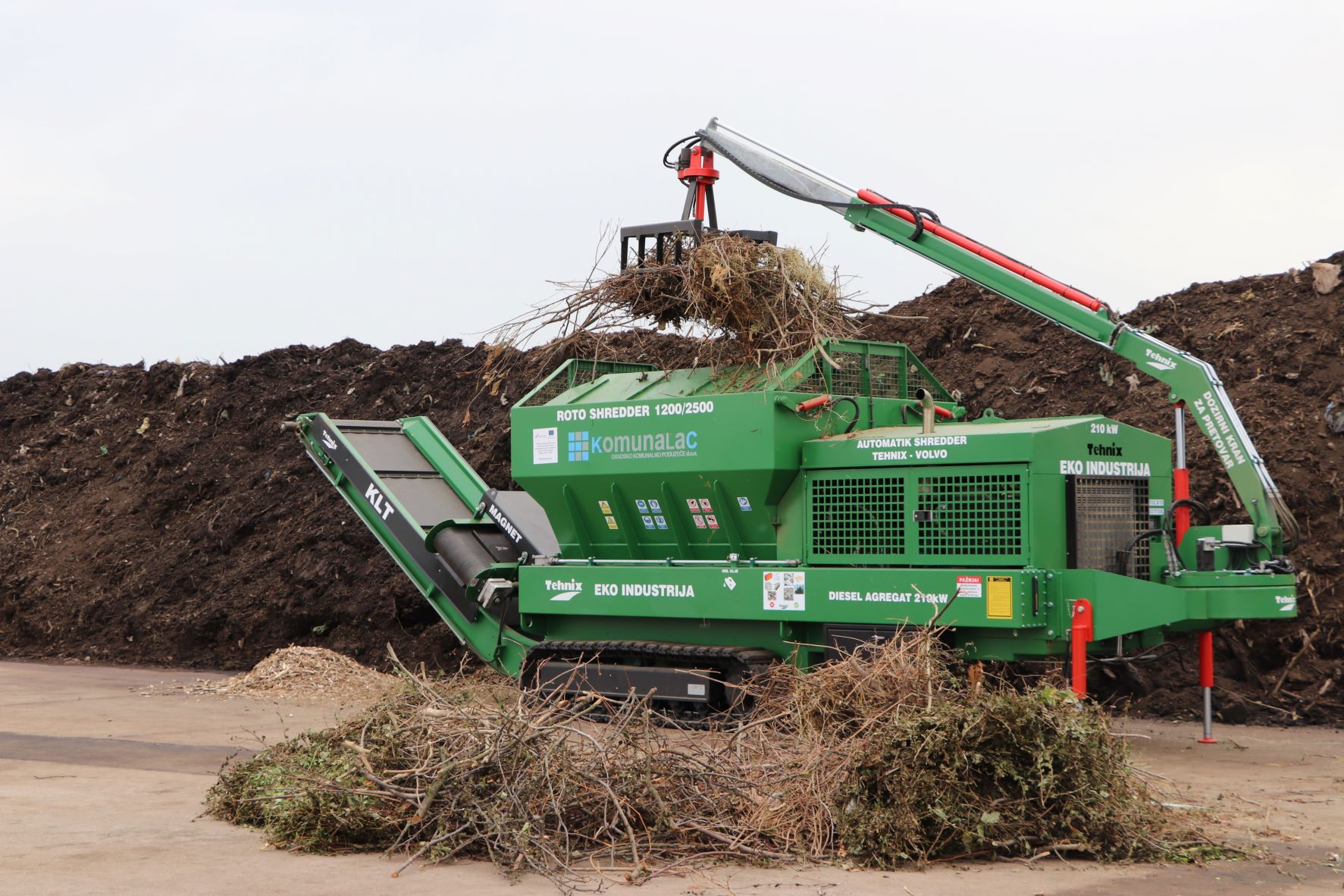 Compost roto-shredder
